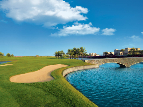 Golf Heights Green areas