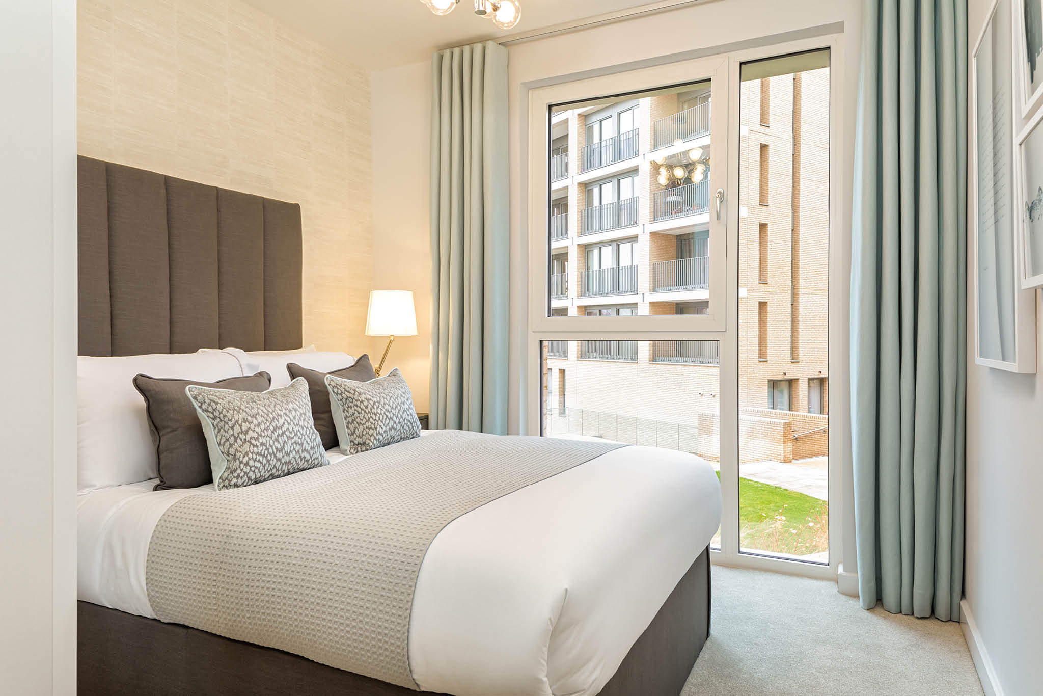 Apartments for sale in Hendon Waterside