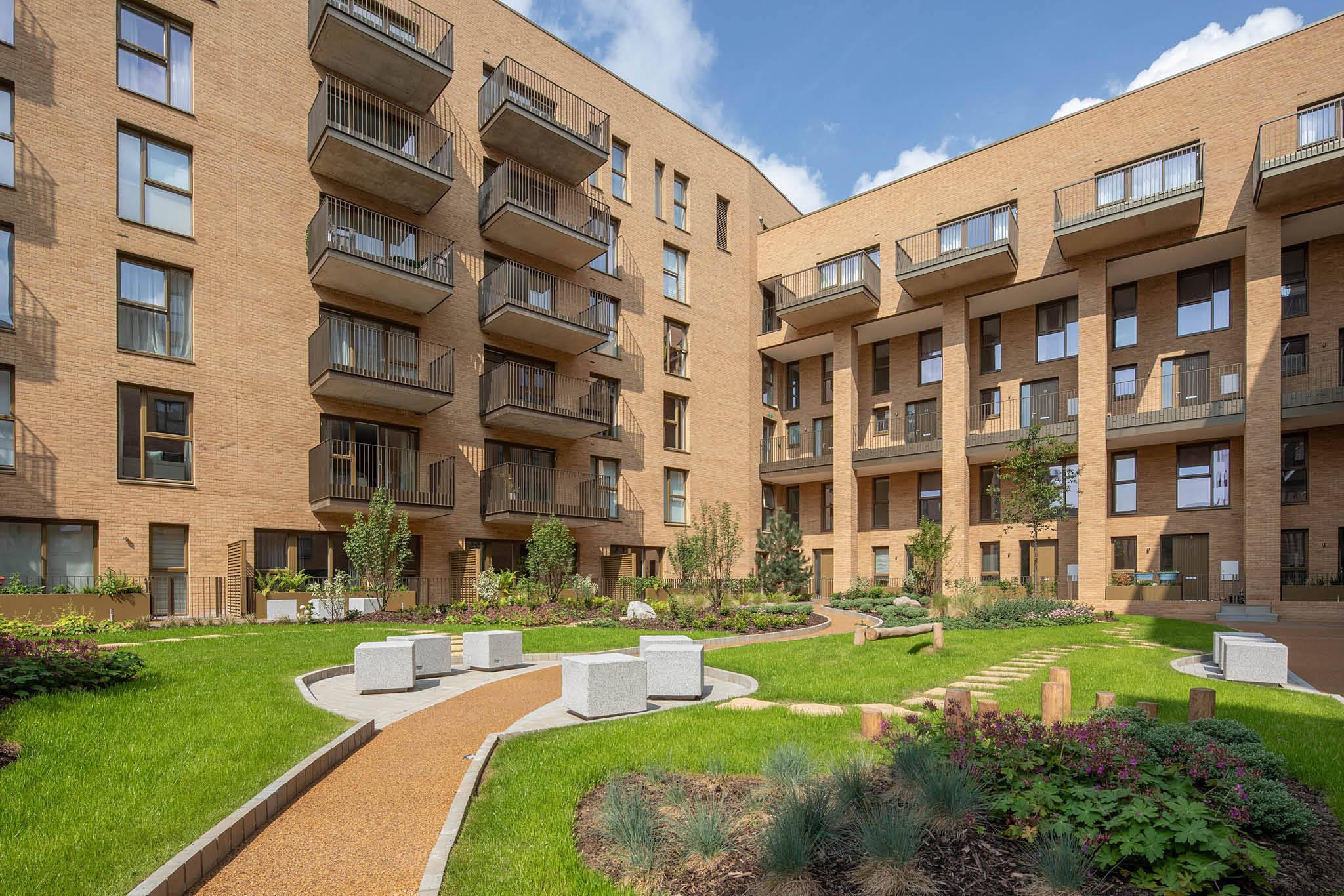 Apartments in Hendon Waterside